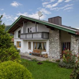 Ferienwohnung Birkenmeier inkl. Chiemgaukarte, hotel in Ruhpolding