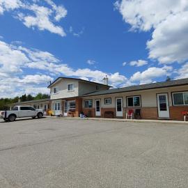 Town and Country Motel, hotel a Nipigon