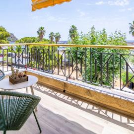 SeaHomes Vacations - NAUTIC MARITIME Apt, hotel v destinaci Blanes