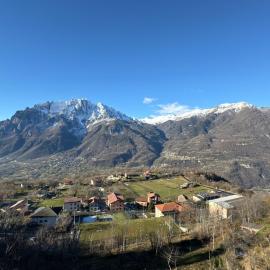 Appartamento immerso nel cuore del parco dell Adamello, hotel a Cimbergo