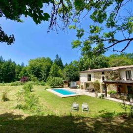 Balussou, viešbutis mieste Lesparrou