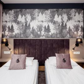 Hotel Scout, khách sạn ở Częstochowa