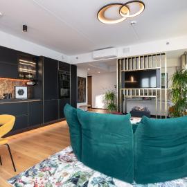 Luxury sea view studio apartment in a skyscraper!, hotel u gradu Talin
