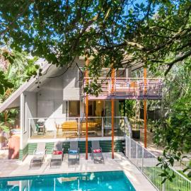 Ariels on the Beach - 4 BR beachfront home w. pool
