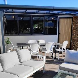 Cosy Holiday retreat in the heart of Old Cromwell!