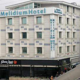Viesnīca Melidium Hotel pilsētā Bejlikduzu