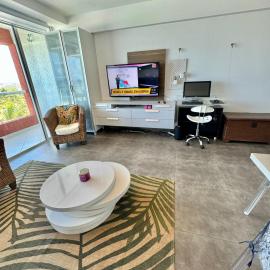 Cimarron Suites Playa Parguito