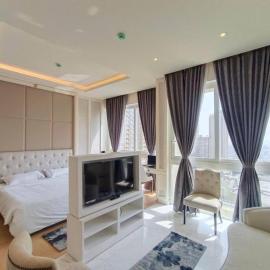 Luxury Leela residence studio apartment, near Bangalore airport,Manyata tech park
