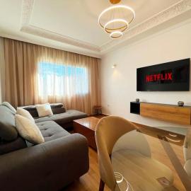 Rabat, Hassan Downtown: Tramway, sunshine, privacy