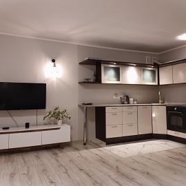 MY apartement, 3 tuba, privaatne sissekäik, hôtel à Tartu