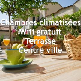Le Cheval Blanc, Cognac Centre, хотел в Коняк