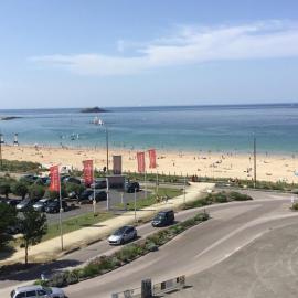 Viesnīca Studio à Sables d'Or avec vue sur mer - Wi-fi haut débit - Parking - Parc privé pilsētā Frehel