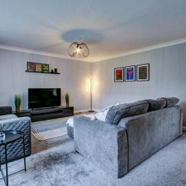 Ravenscroft - Coorie Doon - 3 Beds - Irvine、アーヴィンのホテル