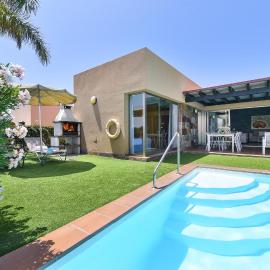 Sunny Vista by VillaGranCanaria