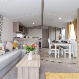 Lazy Dayz Lodge, hotel a Ganton