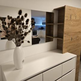 Charmante und stilvolle Wohnung, hotel i Alfter
