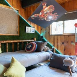 Knotty Bear Haus, hotel u gradu Big Ber Siti