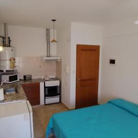 Viesnīca Center Studio pax 3 apartamento pilsētā Treleva