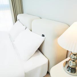 더 노벰버스테이 인 랜드마크, hotel in Incheon