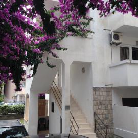 Guest House Violet, hotel in Bečići