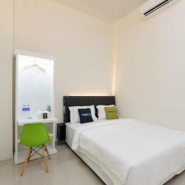 Urbanview Hotel Syariah Binwa Lampung by RedDoorz, Hotel in Hajimana