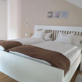Zimmervermietung Huber, hotel v destinácii Vogtareuth