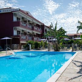 Star Paradise Hotel, hotel u Néos Marmarásu