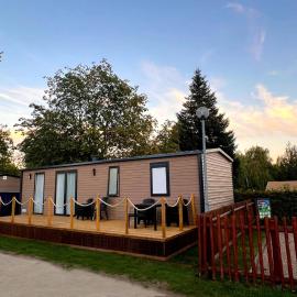 Tournesol - Camp La Belle Vie, hotell i Berdorf