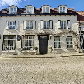 B&B Petit Chateau - Rust en Charme Nabij Gent, Brugge en de Zeeuwse kust, hotel in Biervliet