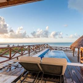 Casa Libelula Beachfront House