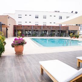 DM Hoteles Tacna、タクナのホテル