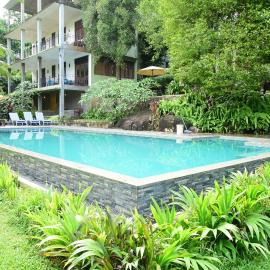 Hikka Secret Lake Resort โรงแรมในฮิกคาดูวา