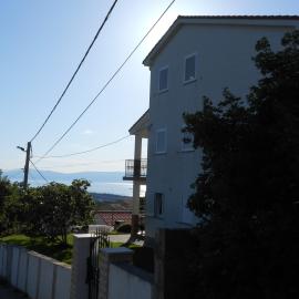 Apartments Katarina, ξενοδοχείο σε Smrika