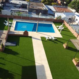 Hotel Cuatro Plazas, ξενοδοχείο σε Casilda