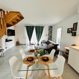 Disneyland Paris - Family Appart 6 pers - Parking Gratuit - WiFi - 7 min Disney
