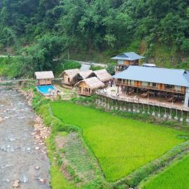 Cham Ta Lao에 위치한 호텔 Chipau Homestay Trạm Tấu