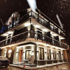 Vila Lordev, hótel í Korçë