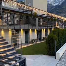 Sui Generis - Aosta Urban Apartments, hotel en Aosta