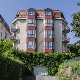 VISIONAPARTMENTS Chemin des Epinettes - self check-in, hotelli Lausannessa