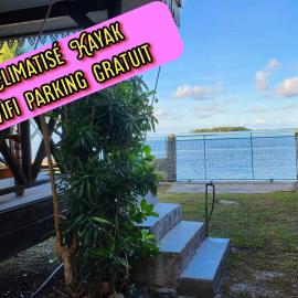 FARE Miti en bord de mer Fare Tepua Lodge, hotel v Uturoa