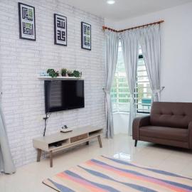 CikJah Guest House SEMI-D
