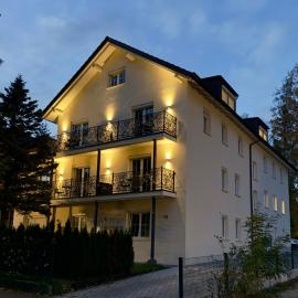 YUVA HOMES am Kurpark - BRIGHT Collection, hotel in Bad Wörishofen