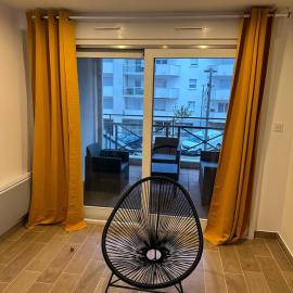 Carol California, Hotel in Chevigny-Saint-Sauveur