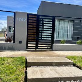 Casa del Alto, impecable, 3 dormitorios, 2 baños، فندق في إيسكيل