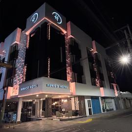 HUNICO HOTEL，圖蘭辛戈的飯店
