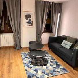 Élégant F2 luxueux proche Suisse, hotel Delle városában