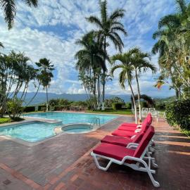 ANAPOIMA Toscana, hotel em Anapoima