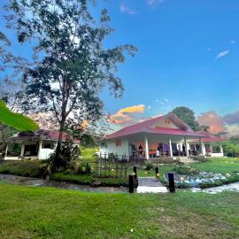 Creek Cottage Chaeson, hotell sihtkohas Ban Mun Thung