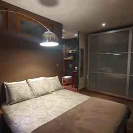 Chambre double accueillante avec douche privative, hotell i Écully