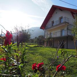Hillside Hideaway – hotel w mieście Tschöran